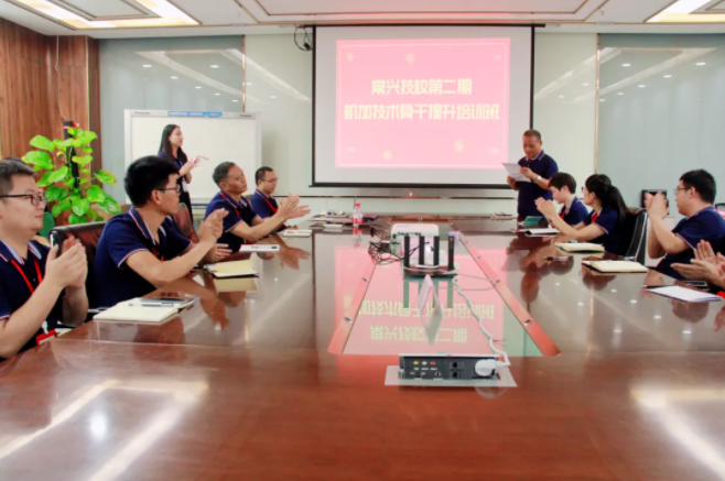 k8ӮһУڶڡӼǸѵ࿪ʽһڿ